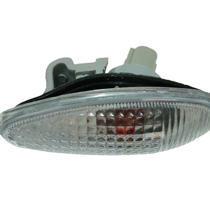 Luz de Freio Traseira LED para Mitsubishi Lancer, Outlander, Pajero e Montero