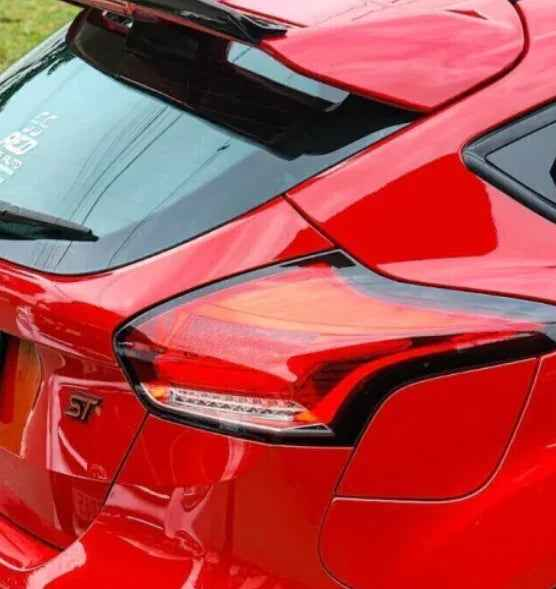 Lanterna Traseira Full LED 3D Smoke Bar para Ford Focus (2015-2019)