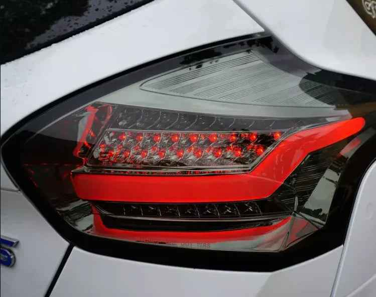 Lanterna Traseira Full LED 3D Smoke Bar para Ford Focus (2015-2019)
