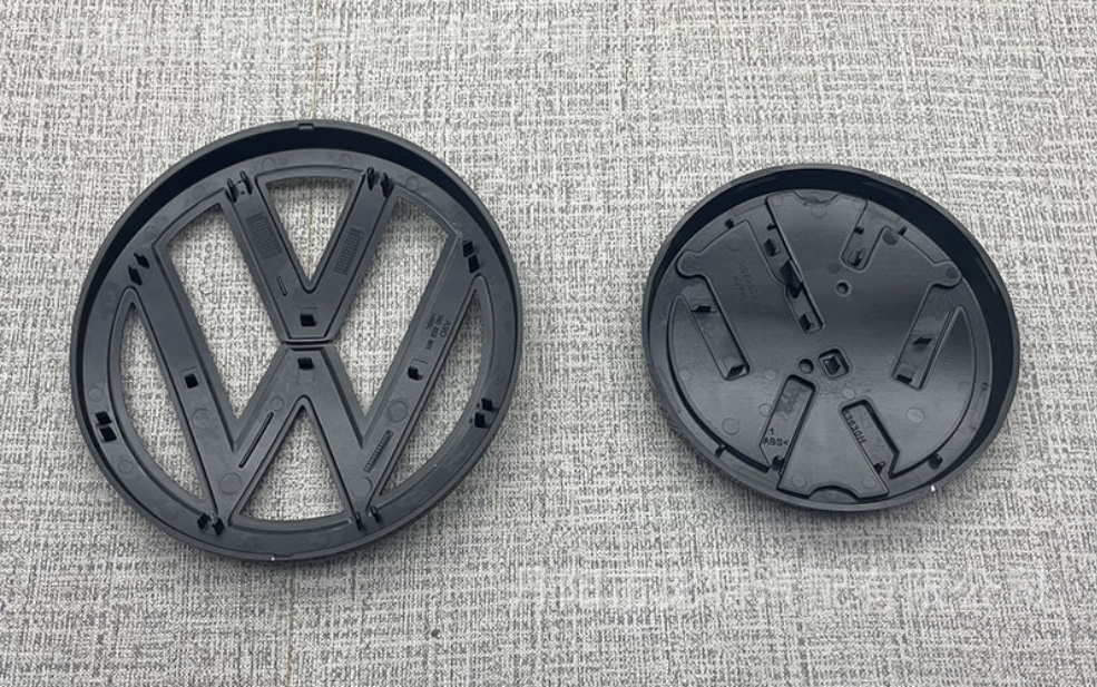 Volkswagen Golf MK7 2014-2017 Conjunto de Emblemas Personalizados (Frente e Traseira)