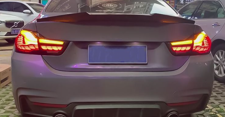 Lanterna traseira Dragon Led para M4