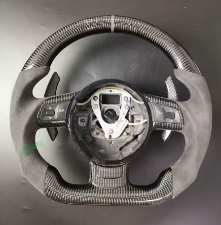 Volante Personalizado em Couro e Fibra de Carbono para Audi TT, R8, A3 8P (2008-2012)