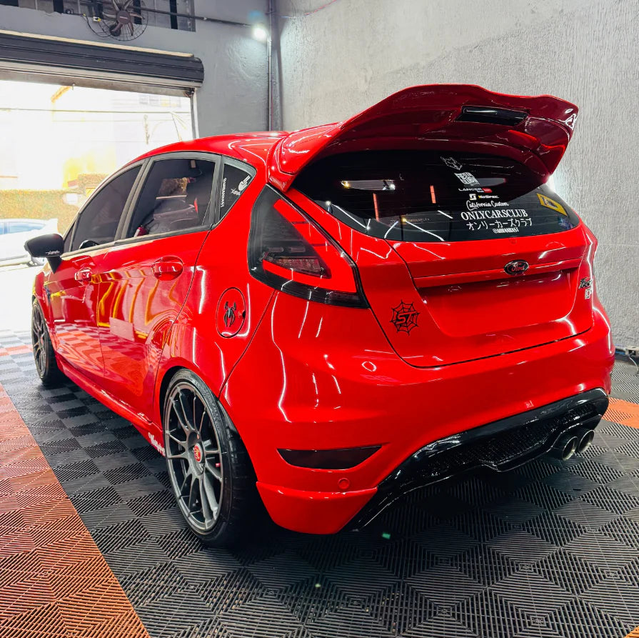 Lanterna LED New Fiesta Sequencial - Fumê ou Vermelha | Led Line BR Parts