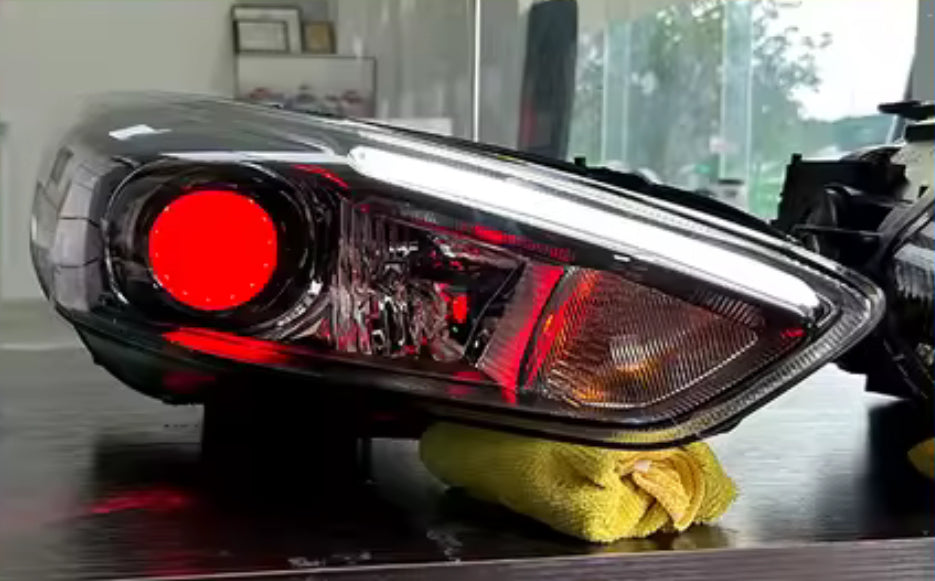 Par de Faróis LED Focus MK3 2015–2018 — Upgrade RS com DRL e Seta Dinâmica