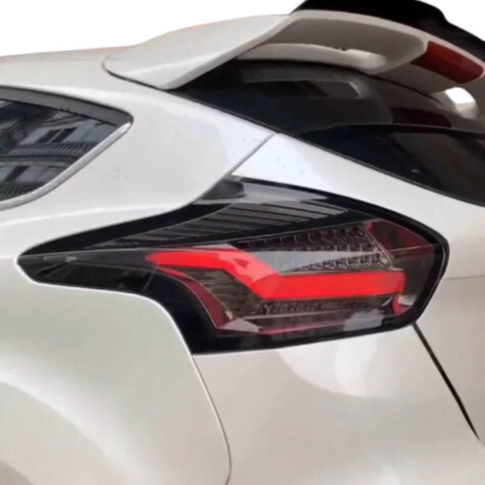 Lanterna Traseira Full LED 3D Smoke Bar para Ford Focus (2015-2019)