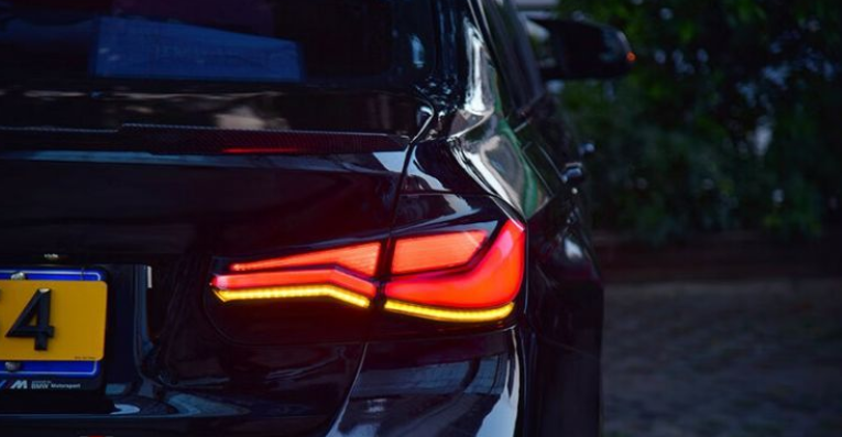 Par de Lanterna Traseira LED para BMW Série 3 F30/F35