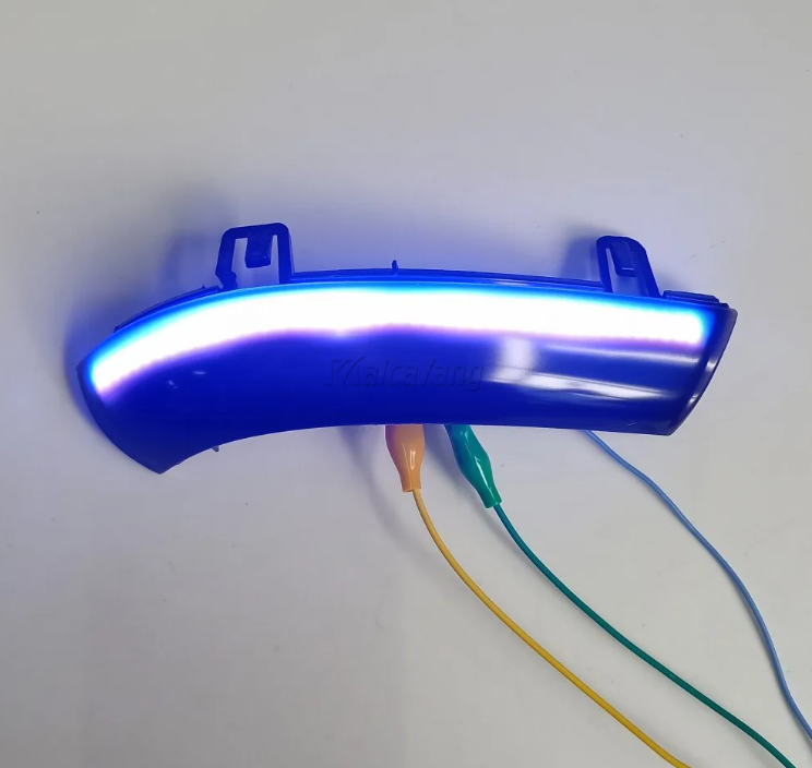 Seta Sequencial LED para Retrovisor VW Jetta MK5 – Estilo e Segurança