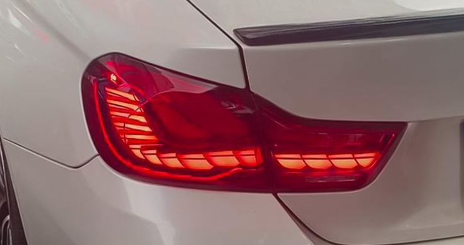 Lanterna traseira Dragon Led para M4