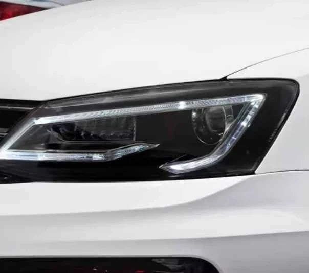 Farol Jetta DRL com Seta Sequencial - Visual Premium e Iluminação| LED Line BR Parts